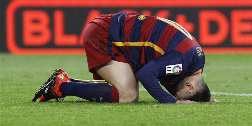 关于摩纳哥训练开放日；清晨扳平良机引欢呼；西甲在即；训练强度明显提升的信息