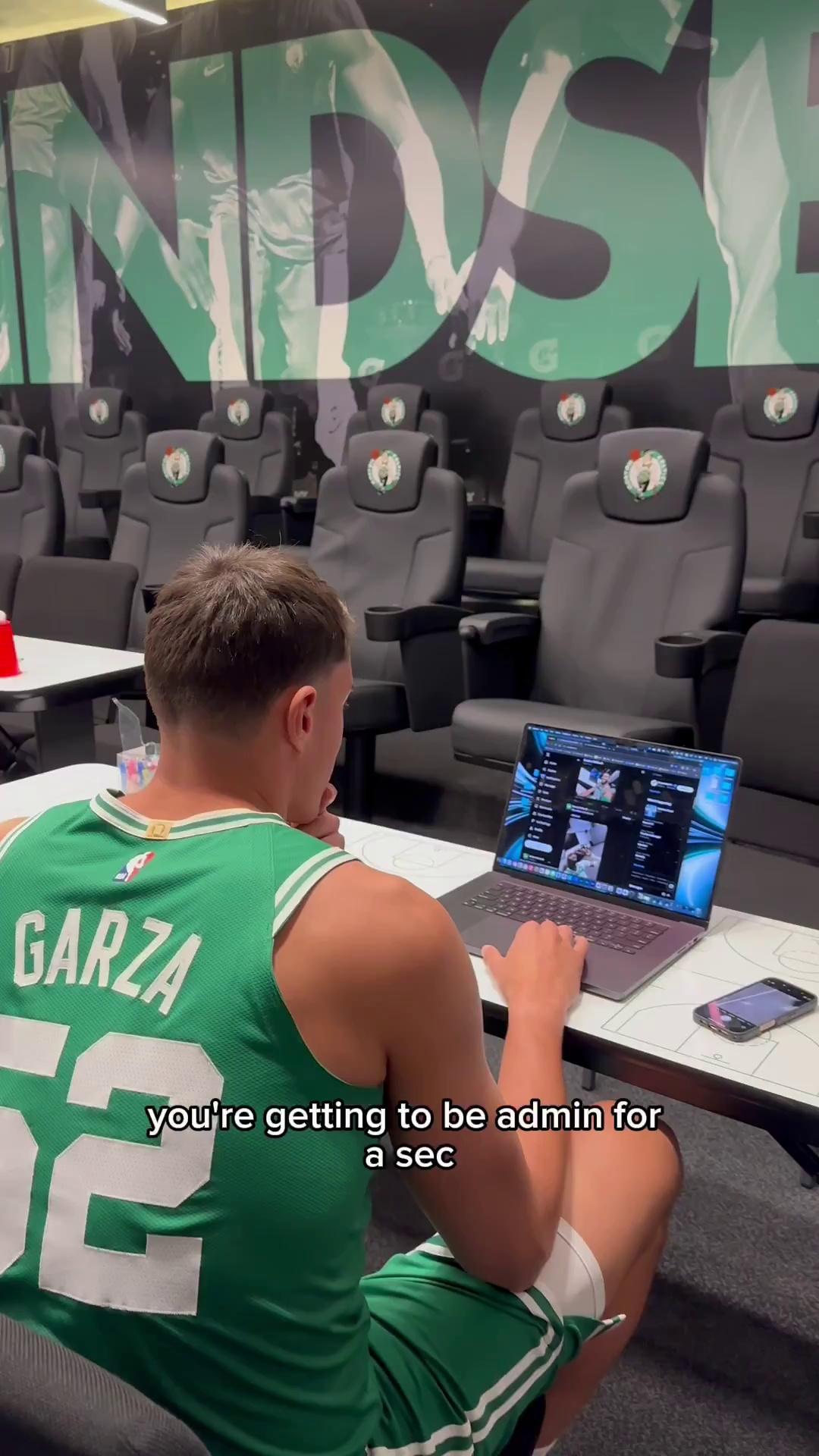 开云-NBA季后赛窗口期再迎强敌，新疆广汇伤情更新，主帅态度——压力陡增，团队化学反应显著的简单介绍