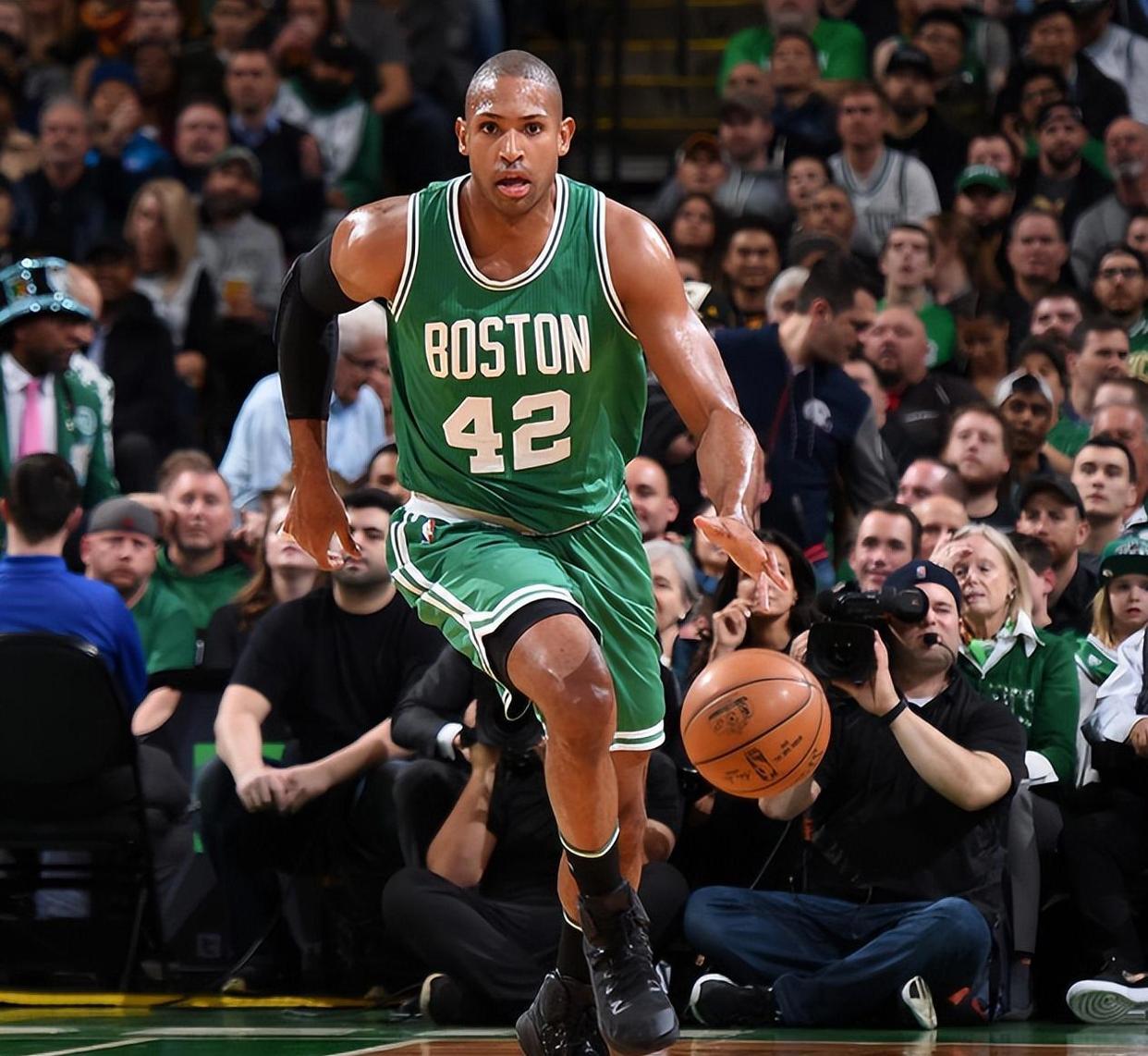 开云体育下载-关于NBA常规赛赛程吃紧,塞维利亚窗口期主帅复盘,话题不断,团队化学反应显著的信息