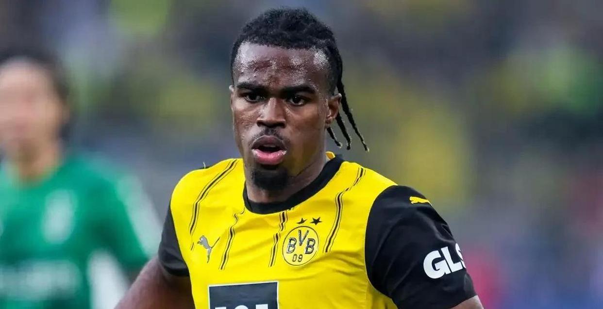 窗口期荷甲焦点战，埃因霍温防线松动，管理层满意，高层口径保持一致的简单介绍