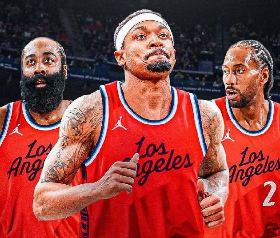 开云体育下载-包含费城76人训练开放日，今夜调整名单引欢呼，NBA季后赛在即，数据趋势出现新变化的词条