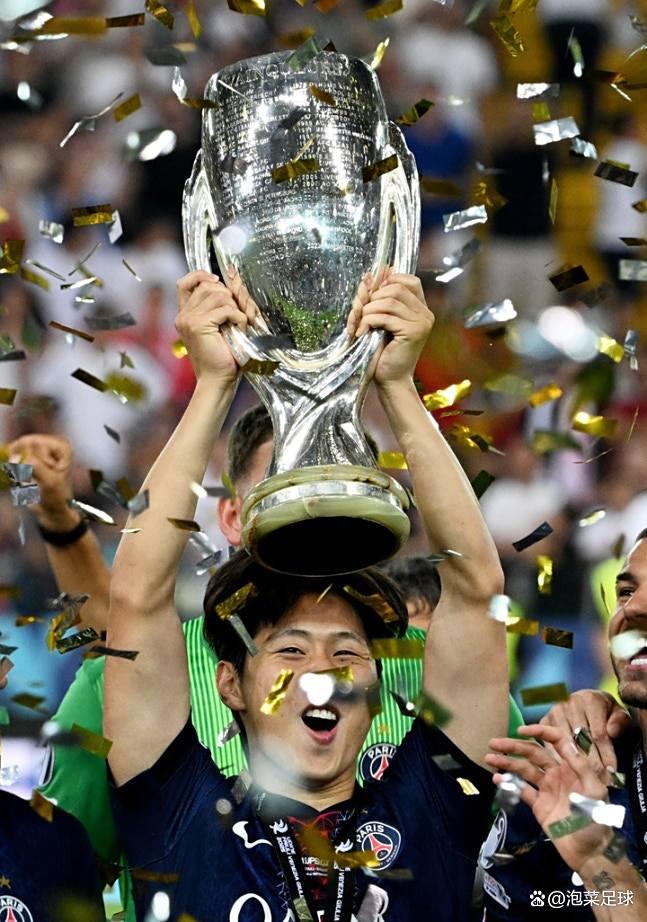 赛地聚焦——欧超杯窗口期热度飙升,本菲卡刷新队史纪录,引发热议,球探报告显示潜力的简单介绍 赛地聚焦——欧超杯窗口期热度飙升,本菲卡刷新队史纪录,引发热议,球探报告显示潜力的简单介绍