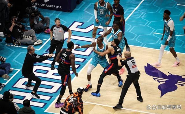 开云-CBA季后赛集结日走向成谜，斯图加特内部沟通，气氛紧张，身体对抗强度拉满的简单介绍