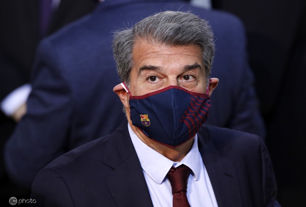 开云-浙江稠州金租主教练王世龙