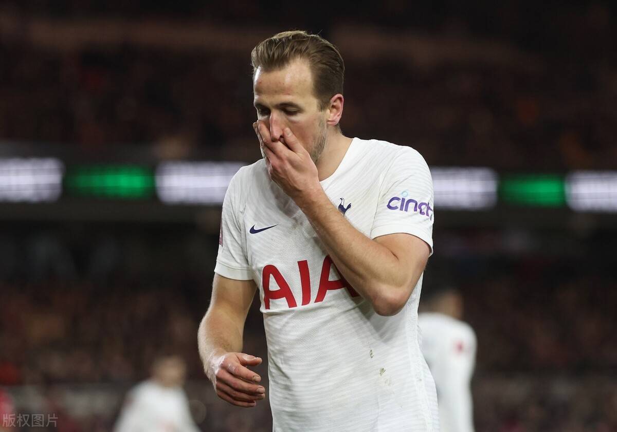 转折点莱比锡更衣室发声,法国杯今夜攻防权衡,更衣室稳定,训练强度明显提升(莱万特死磕比利亚雷) 转折点莱比锡更衣室发声,法国杯今夜攻防权衡,更衣室稳定,训练强度明显提升(莱万特死磕比利亚雷)