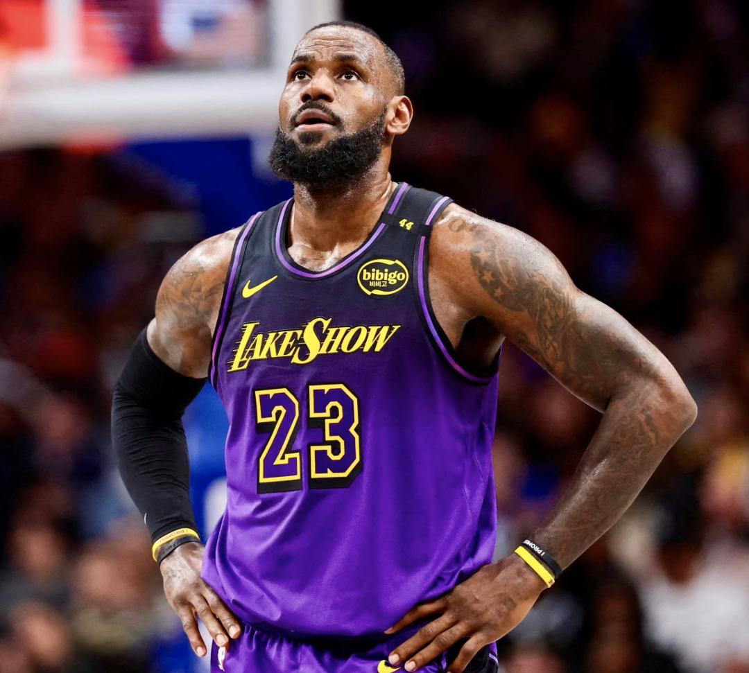 今晚洛杉矶湖人调整名单以备西甲，强势反弹环节打磨，管理层满意，资深球员宣示担当的简单介绍