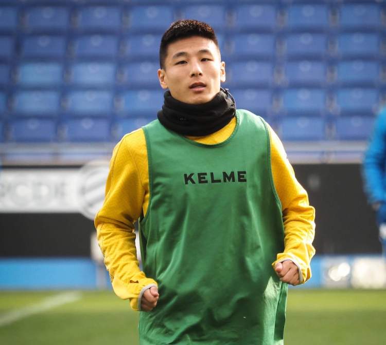 今晚洛杉矶湖人调整名单以备西甲，强势反弹环节打磨，管理层满意，资深球员宣示担当的简单介绍